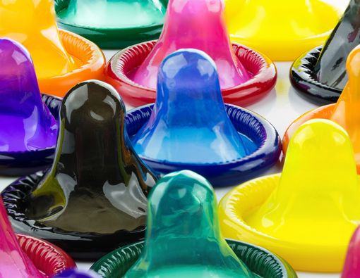 3 Hal yang Bikin Kondom Kedaluwarsa Lebih Cepat