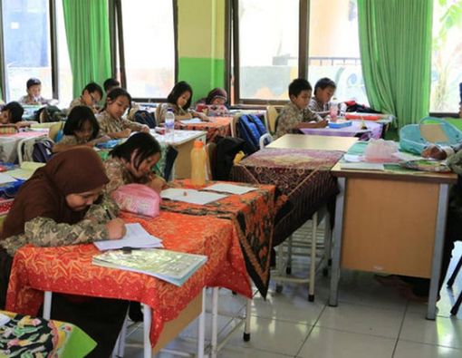 Orang Tua Khawatir COVID-19, Pembukaan Sekolah akan Dilakukan Juli 2020