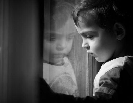 Anak Sering Bengong, Perlukah Khawatir?