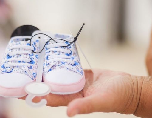 Mau Beli Sepatu untuk Bayi? Perhatikan Dulu Beberapa Hal Ini
