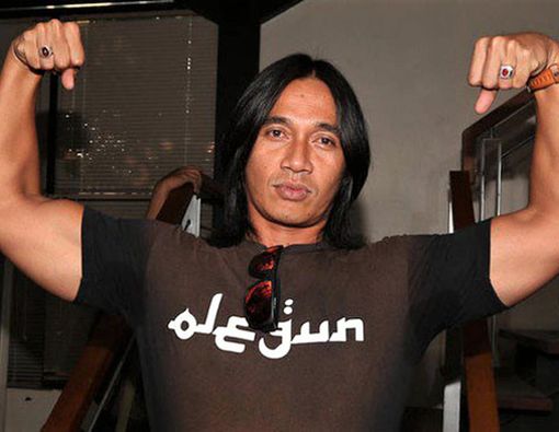 Agung Hercules Kena Kanker Otak Stadium 4