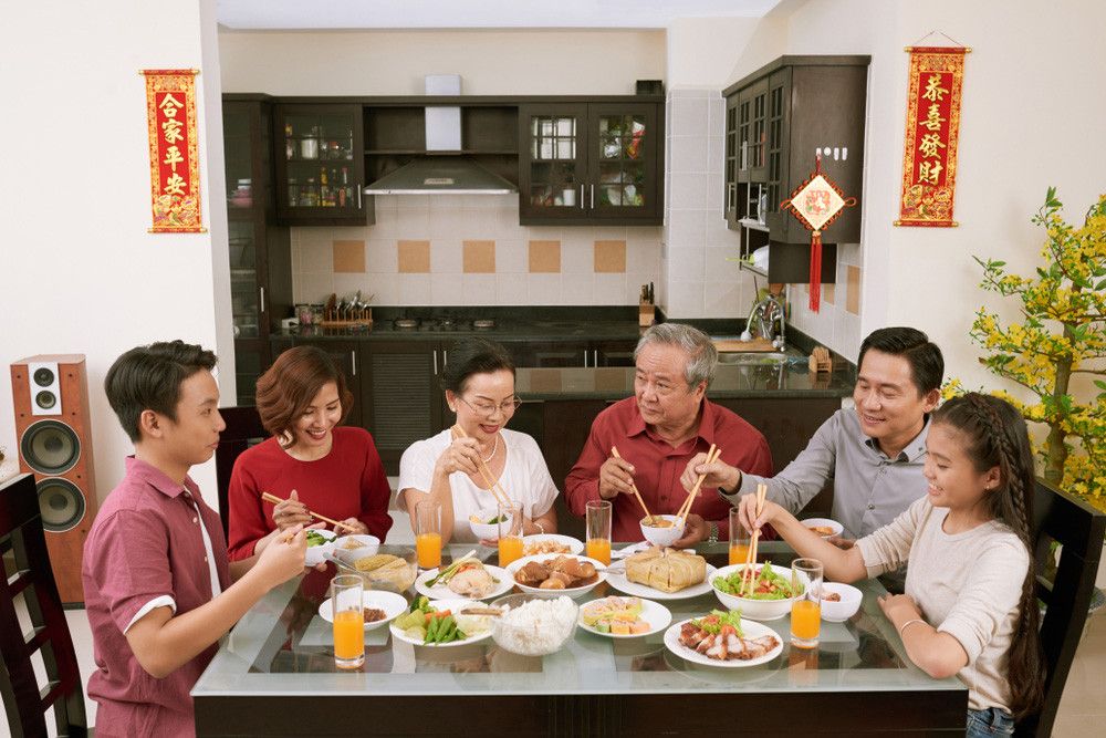 Menyantap Hidangan Imlek Tanpa Khawatir Timbunan Lemak