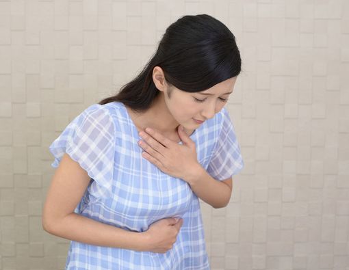 Cara Alami Mengatasi Mual dan Muntah saat Hamil Muda