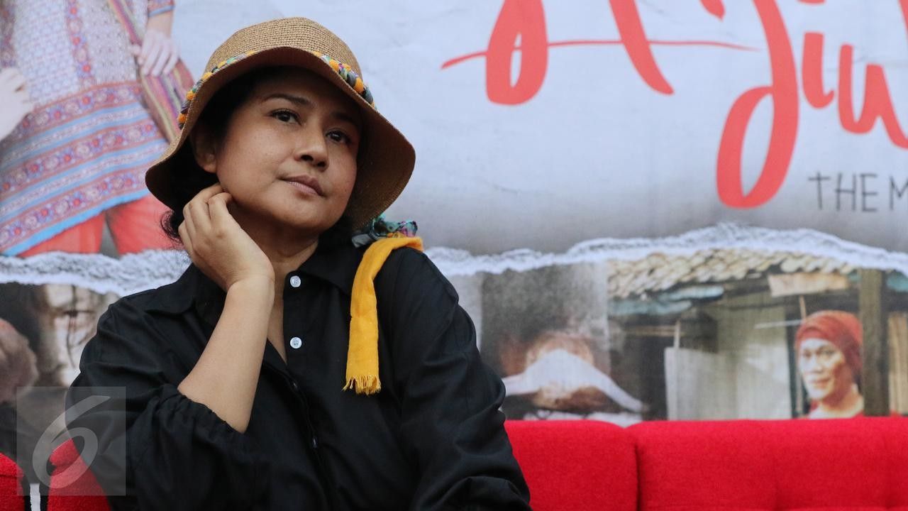 Akibat Kanker Kambuh, Aktris Ria Irawan Dirawat Lagi