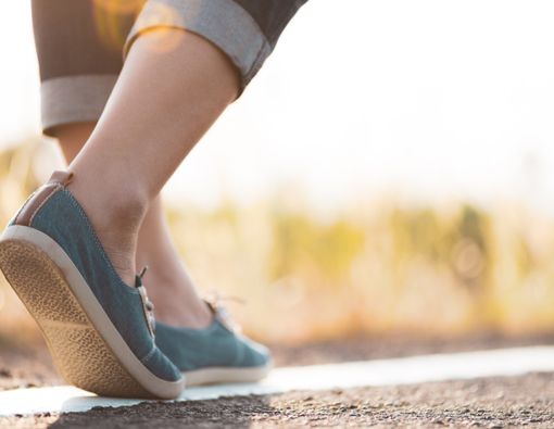 Benarkah Jalan Kaki Terlalu Lambat Sebabkan Penuaan Dini?