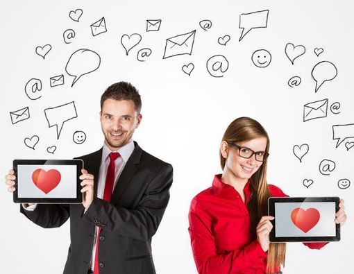 Dampak Mengumbar Hubungan  dengan Pasangan di Medsos