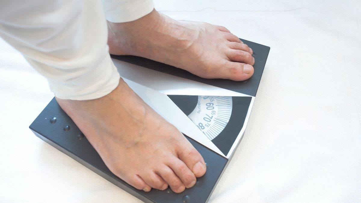 Mengapa Depresi Sebabkan Berat Badan Turun?
