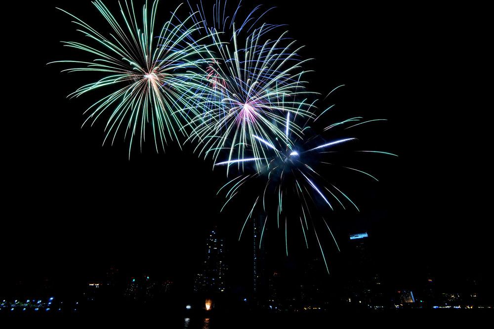 Waspada Bahaya Asap Kembang Api di Perayaan Tahun Baru