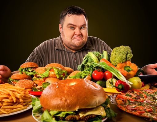 Kurang Tidur Bikin Anda Ingin Makan Junk Food?