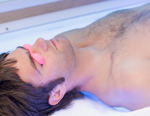 Mengenal Metode Tanning Bed dan Risikonya