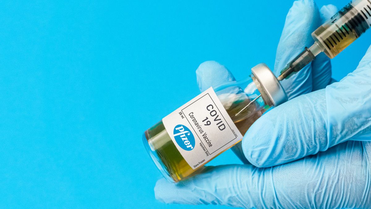 12 Efek Samping Vaksin COVID-19 Pfizer, Normalkah? 