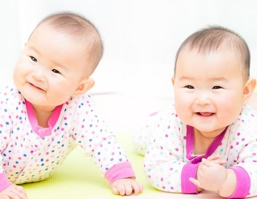 Mitos Seputar Anak Kembar yang Tak Perlu Dipercaya