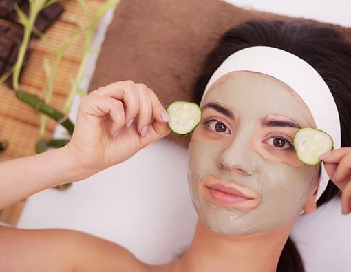 Pakai Sleeping Mask Malah Bikin Beruntusan, Kenapa ya?