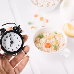 Intermittent Fasting: Manfaat atau Risiko bagi Metabolisme? 