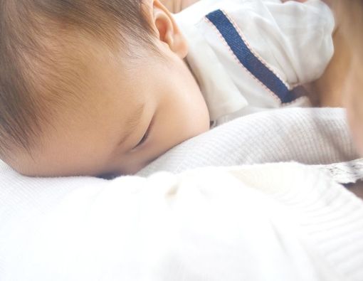 Mungkinkah Rasa ASI Kanan dan Kiri Berbeda? Ini Faktanya