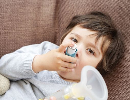 Lakukan Ini Jika Asma si Kecil Kambuh saat Liburan