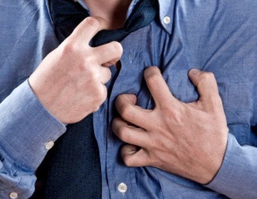 5 Pertolongan Pertama pada Serangan Jantung