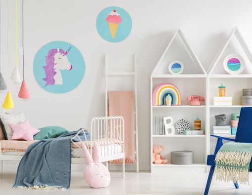 Bisa Jadi Sarang Kuman, Cek Kebersihan 11 Benda yang Ada di Kamar Tidur Ini