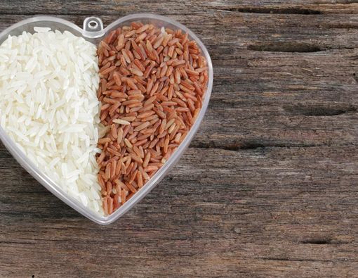 Nasi Merah dan Nasi Putih, Mana yang Terbaik untuk Kesehatan?