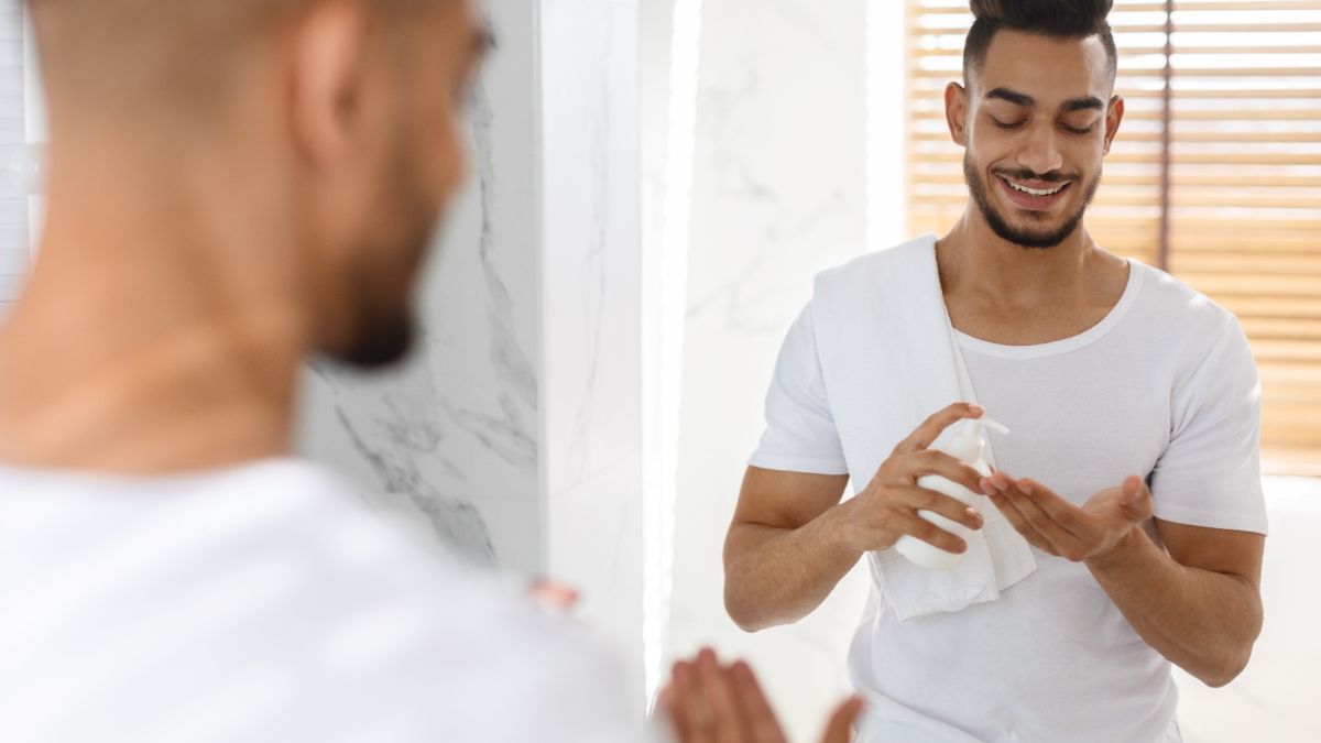 15 Rekomendasi Minyak Rambut Pria Terbaik dan Bagus