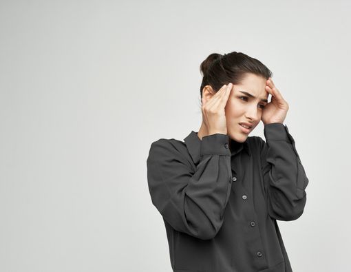 8 Pemicu Sakit Kepala yang Tak Pernah Anda Kira