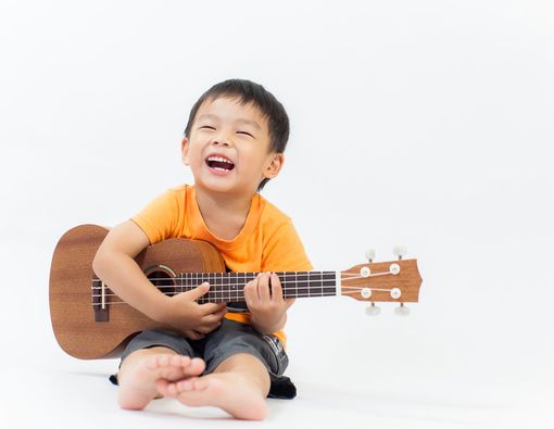Berapa Usia Ideal si Kecil Belajar Musik?