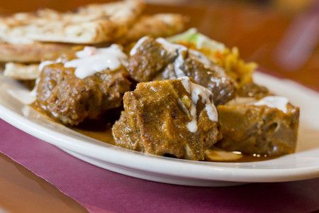 Tip Makan Kambing Saat Idul Adha