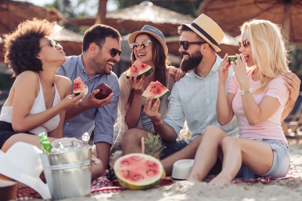 5 Tips agar Tak Makan Berlebihan Saat Liburan Akhir Tahun