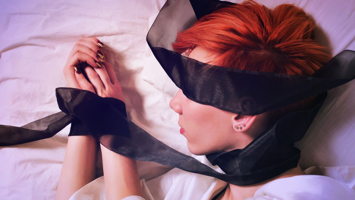 Melakukan Aktivitas Seks Saat Tidur? Kenali Gejala Sexsomnia!
