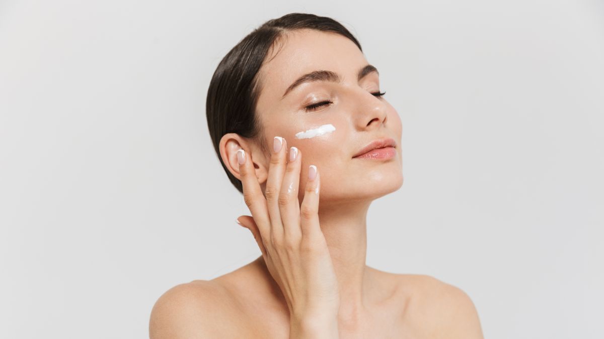 6 Cara Mencegah Milia pada Wajah