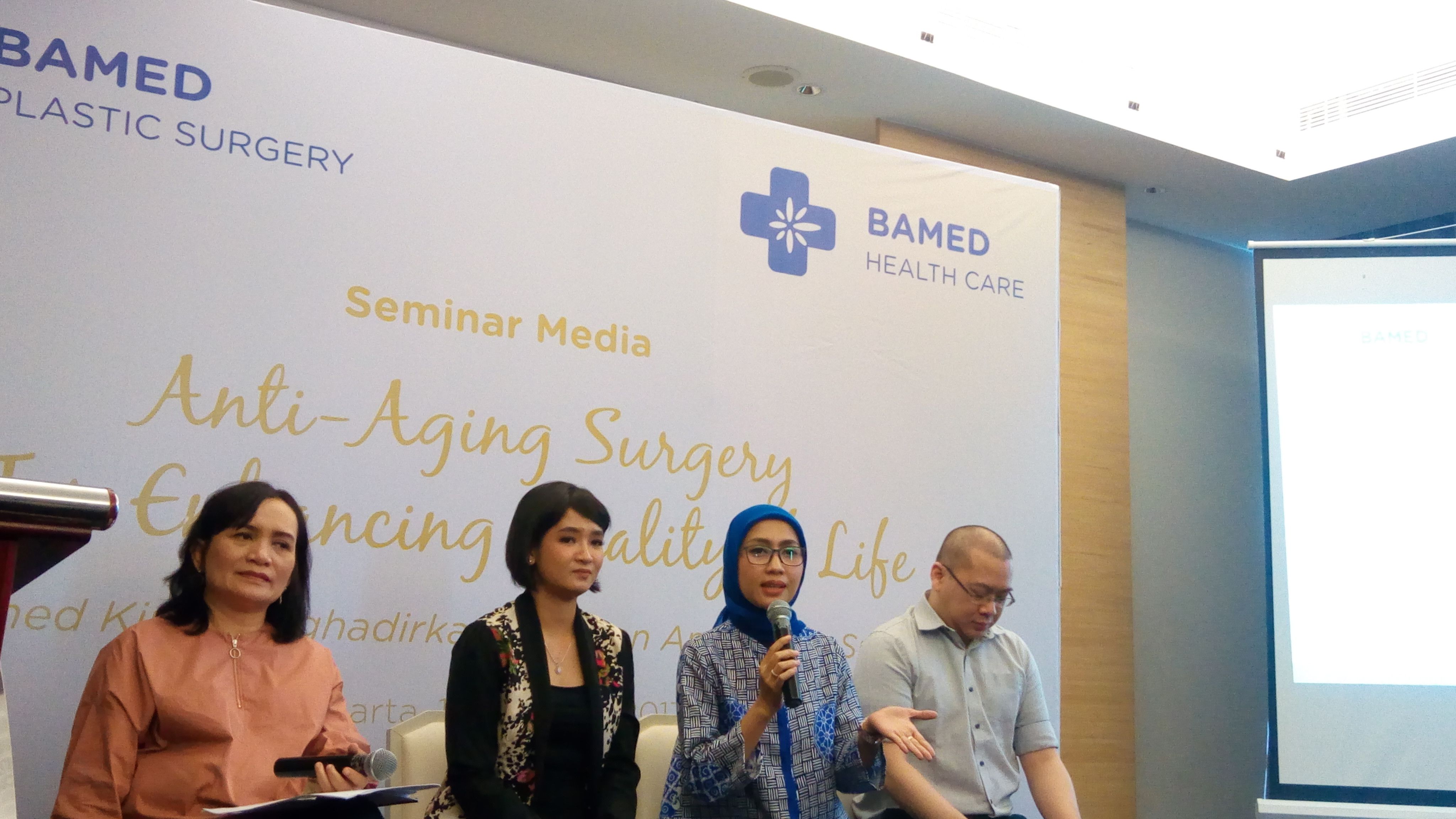 Kapan Sebaiknya Anda Perlu Lakukan Operasi Plastik?