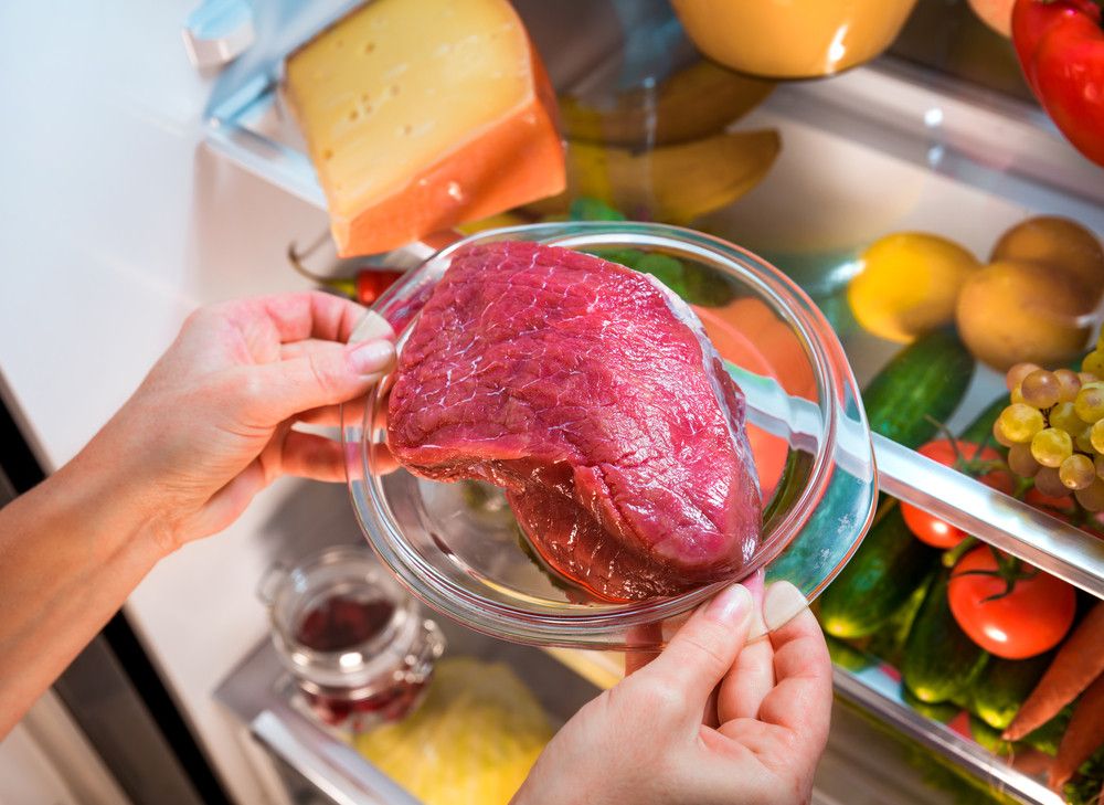 Jangan Simpan Daging Kurban Terlalu Lama, Ini Bahayanya! (Andrey Armyagov/Shutterstock)