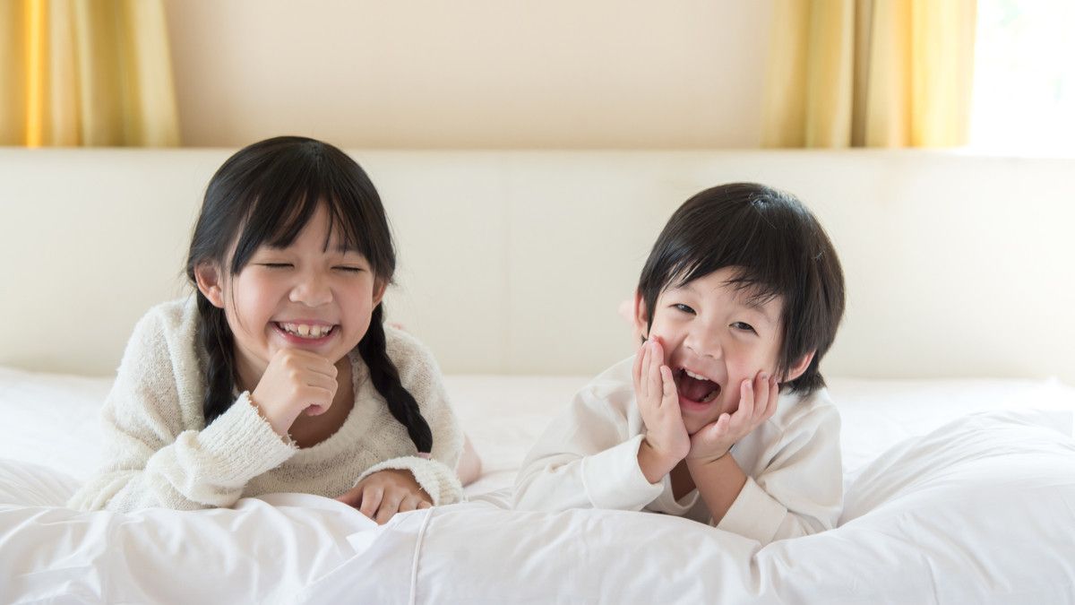 Menilik Perbedaan Karakter Anak Pertama dan Terakhir