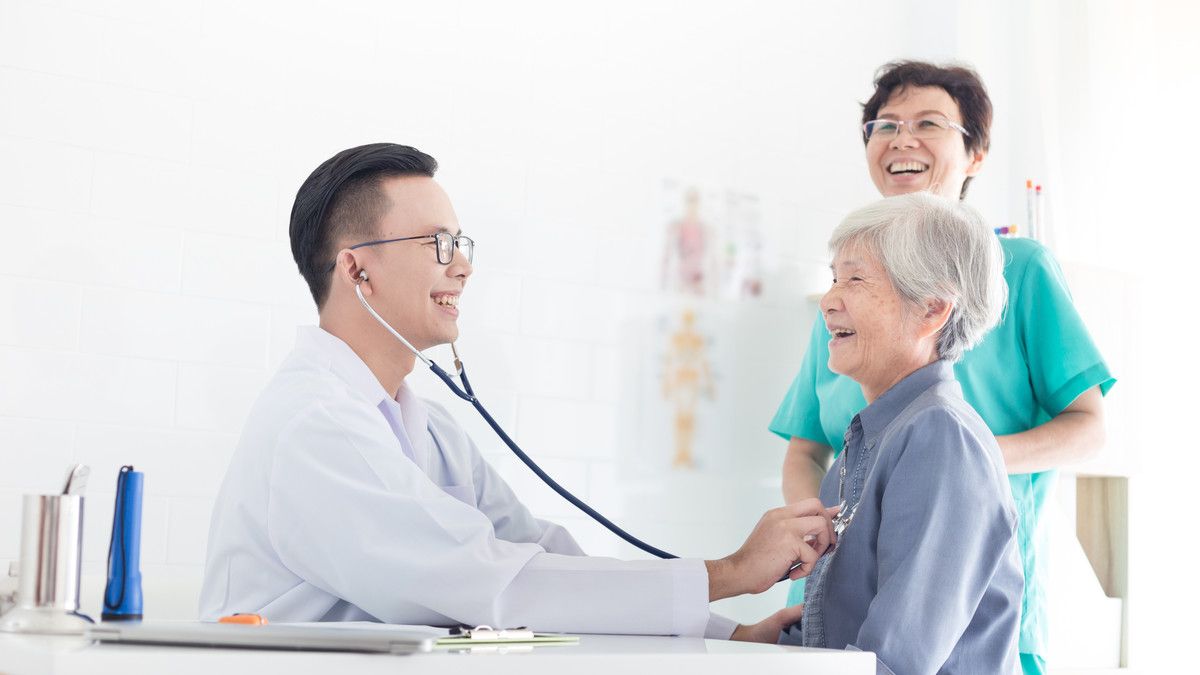 Anjuran Cek Kesehatan Rutin Berdasarkan Usia