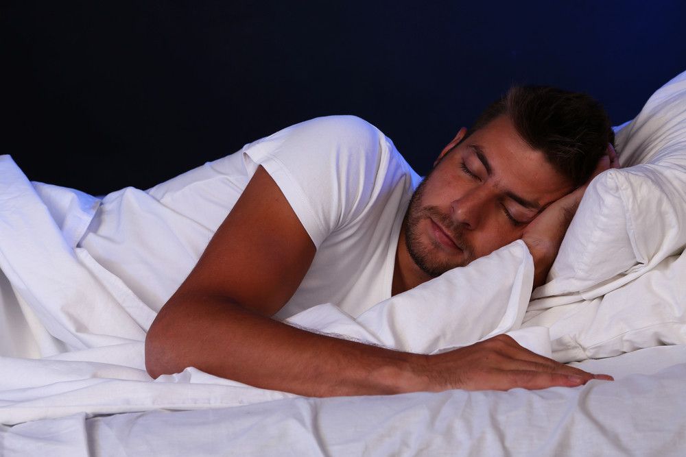 Tidur Seharian Saat Nyepi, Adakah Manfaat Sehatnya?