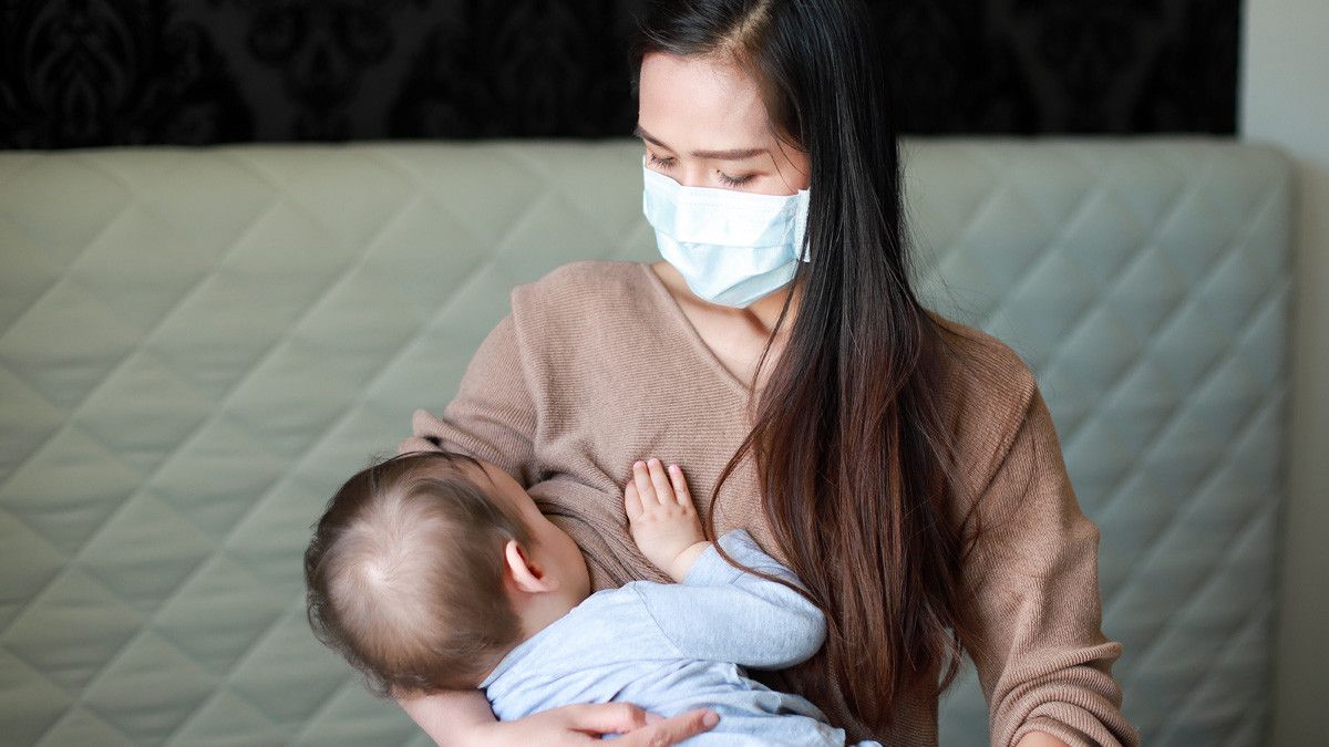 Cegah Penyakit, Ini Tips Merawat Bayi saat Pandemi