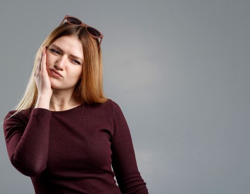 Masalah pada Gigi yang Memicu Sakit Kepala