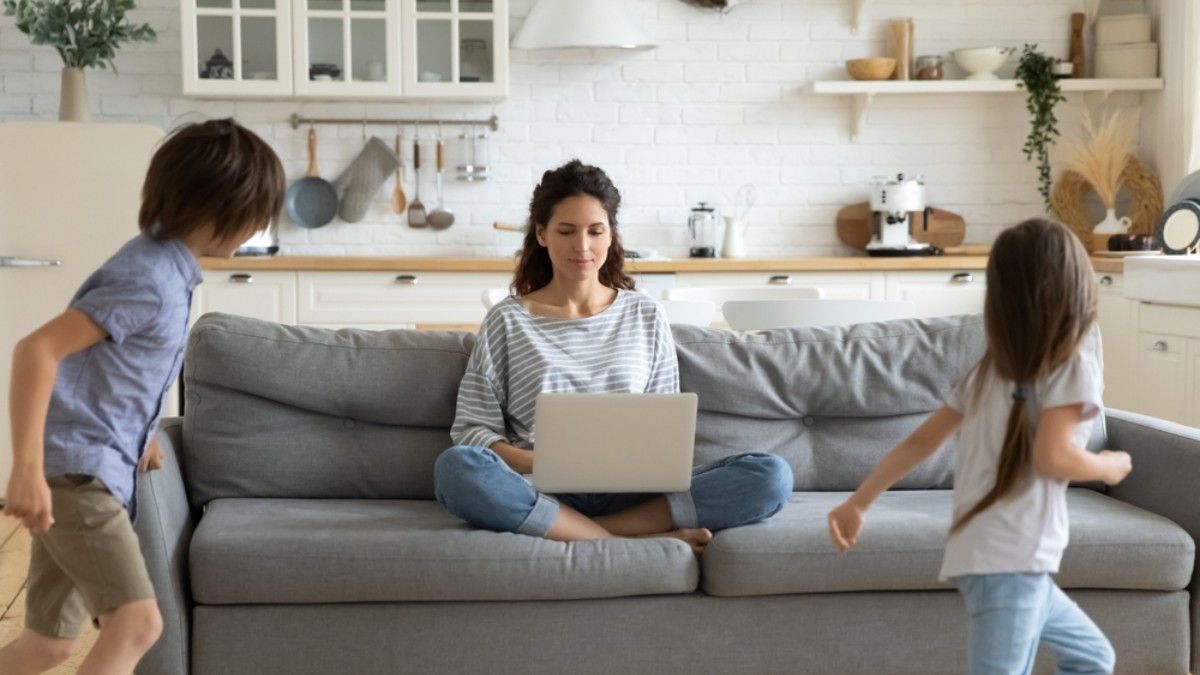 Penuh Tantangan, Ini Tips Work From Home bagi Anda yang Punya Anak