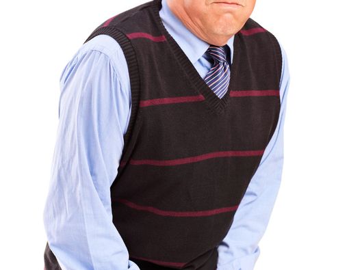 3 Bahaya Sering Menahan Kencing