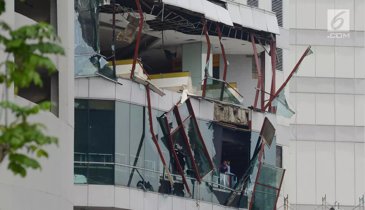 Penanganan Pertama bagi Korban Luka Ledakan di Mal Taman Anggrek