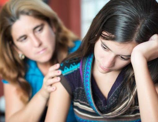 Anak Gadis Usia 16 Belum Haid, Berbahayakah?