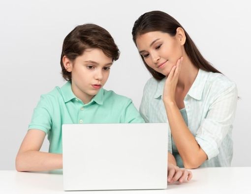 Parents, Ini Pentingnya Menanyakan Kegiatan Anak di Sekolah