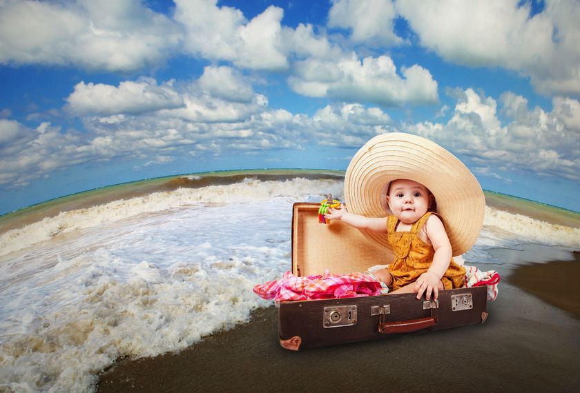 Usia Berapa Bayi Sudah Bisa Diajak Bepergian?