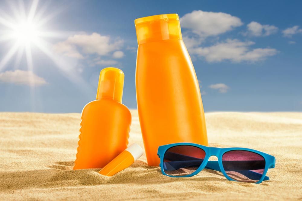 Sunblock dan Sunscreen, Apa Bedanya?