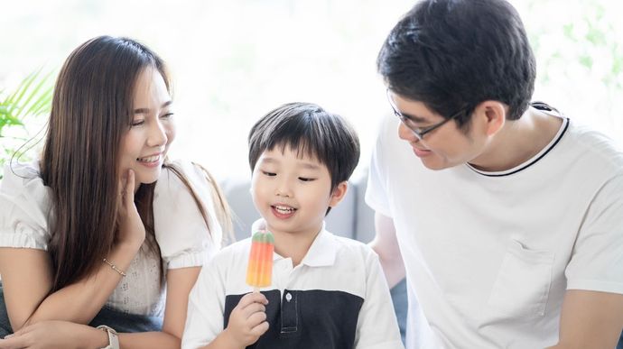 Makan Es Krim Sebabkan Batuk dan Pilek pada Anak, Benarkah?