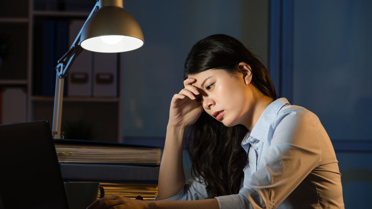 Dampak Overwork pada Kesehatan Mental