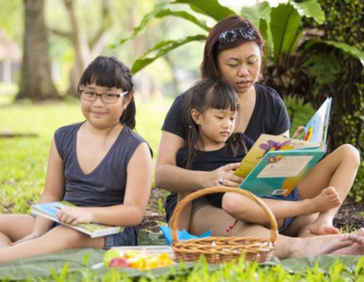 10 Ide Liburan Bermanfaat Bagi Si Kecil