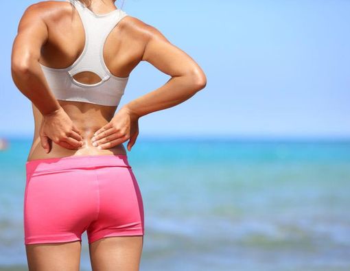 Nyeri Punggung Menjalar Hingga Kaki, Ada Apa?