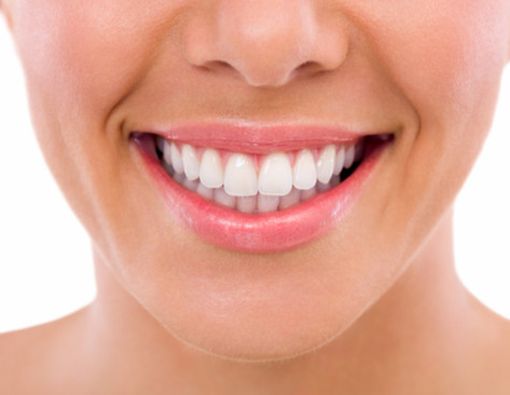 Tak Hanya Gigi, Kesehatan Gusi Juga Penting, Lo!