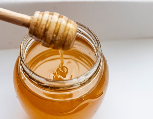 Ini Khasiat Hebat Madu untuk Mengatasi Sariawan